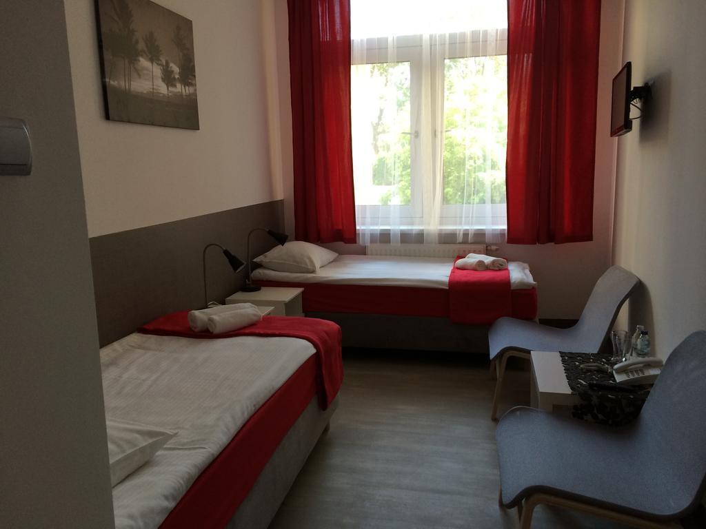 Hotel Kielce Zimmer foto